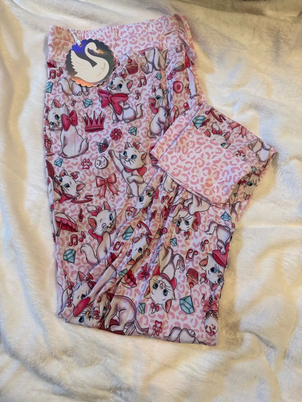 Sugar Swan Miss Marie Adult Bamboo Joggers Size Medium *New with Tags*